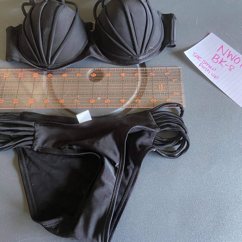 NWOT Push-up Bikini